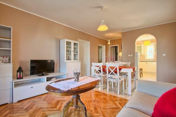 Apartment Apartman Turk