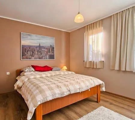 Apartman Turk Apartment Premantura Exterior photo