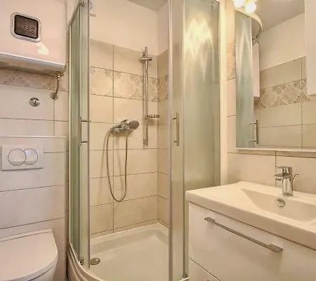 Apartman Turk Apartment Premantura Exterior photo