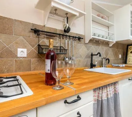 Apartman Turk Apartment Premantura Exterior photo